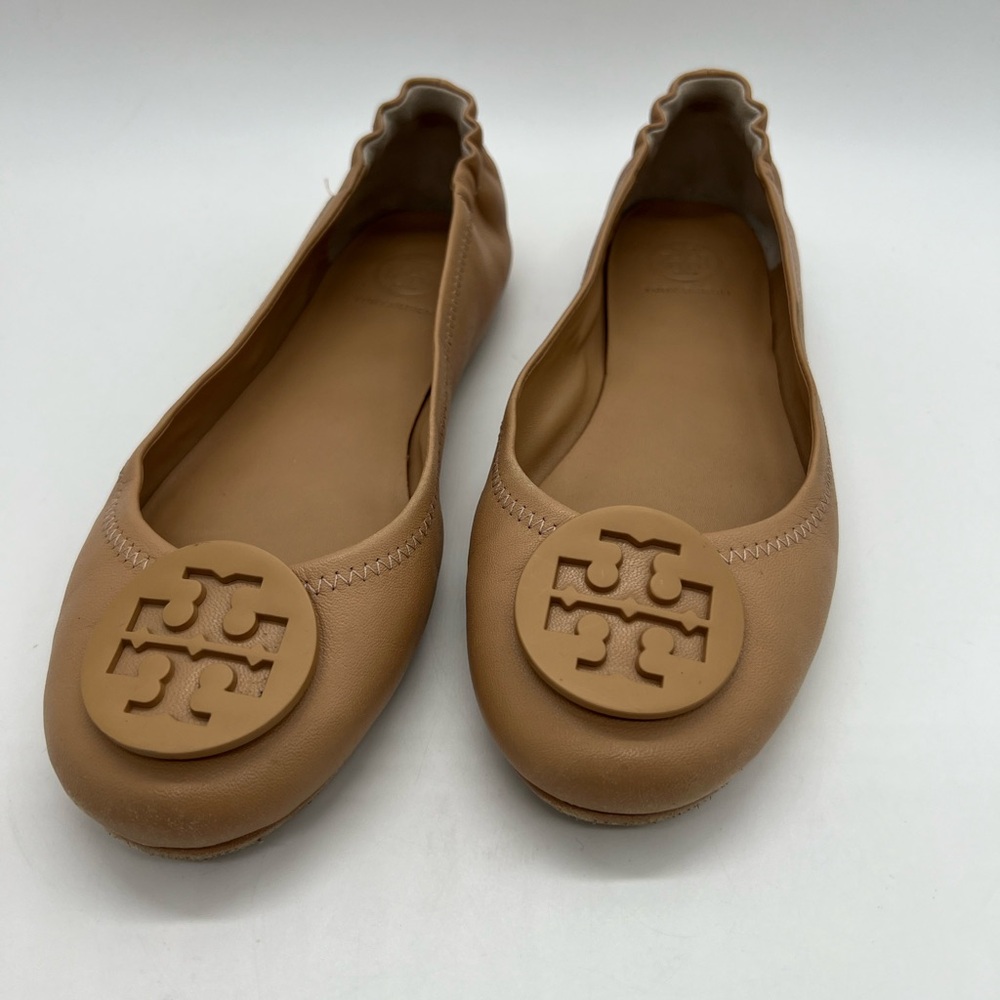 TORY BURCH WOMEN’S MINNIE TRAVEL BALLET FLATS BEIGE SIZE 7.5